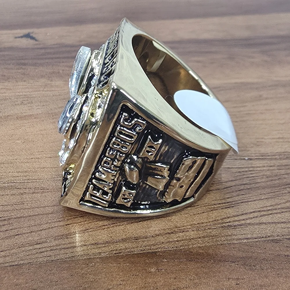 San Francisco 49ers Championship Ring Size 10‎ Gold 2011 Rice